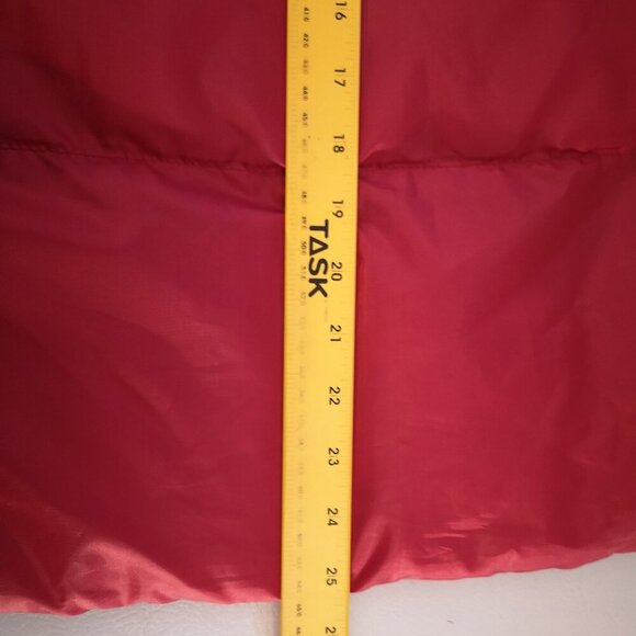 MJR Active Ladies Size XL Faux Fur Trimmed Red Hooded Puffy Vest - Picture 12 of 12